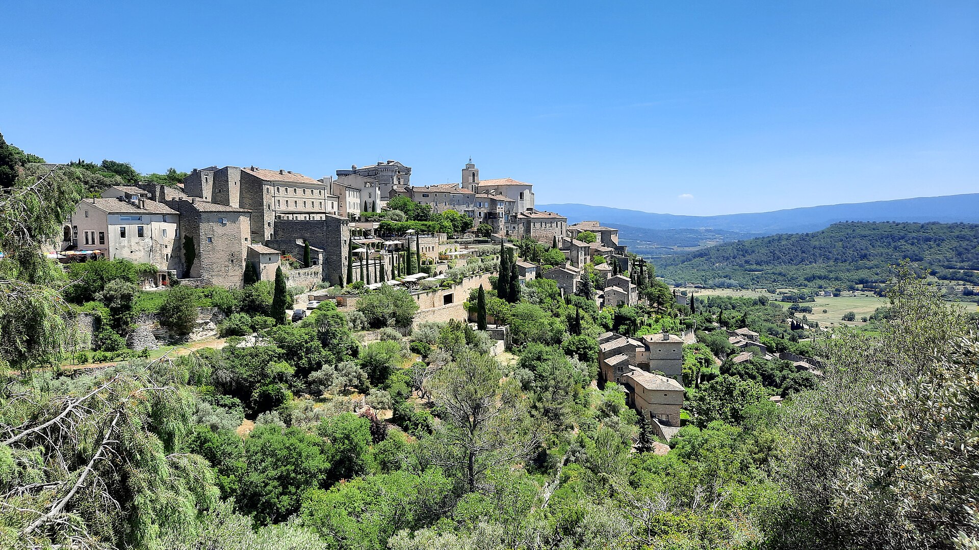 maisons gordes vue arienne